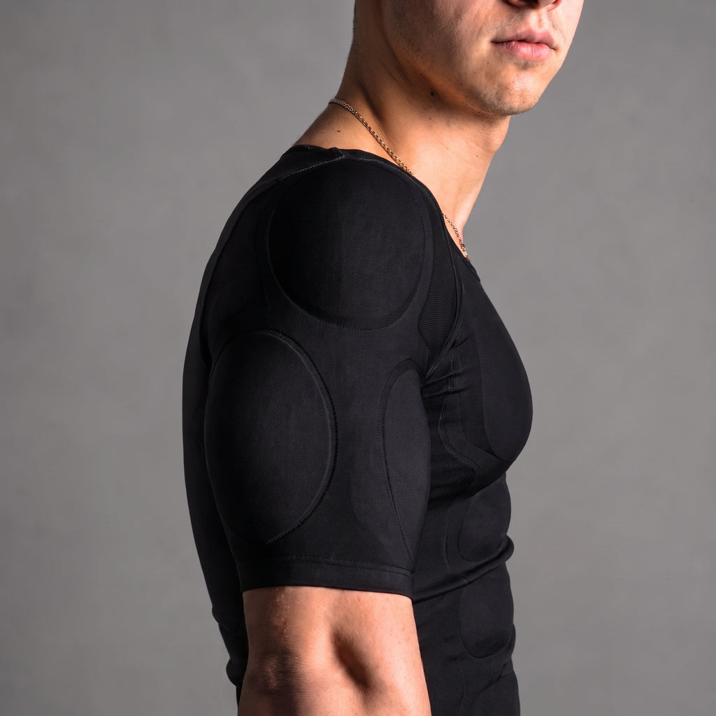 🔥 Men's Muscle Fit Compression Shirt – Creates a Stronger Silhouette with Comfort & Confidence
